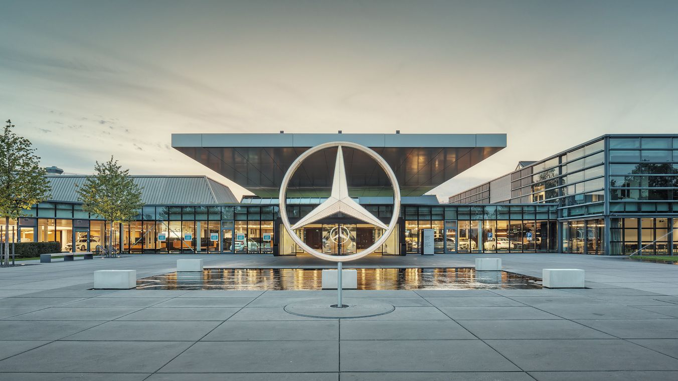 MercedesBenz Customer Centre Sindelfingen. Mercedes Lease Deals